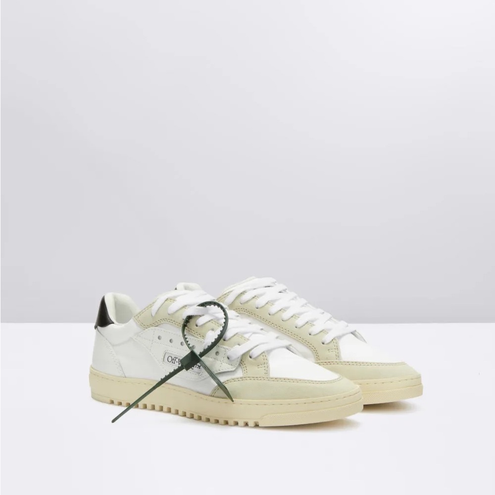 Off-White White and Cream Sneakers